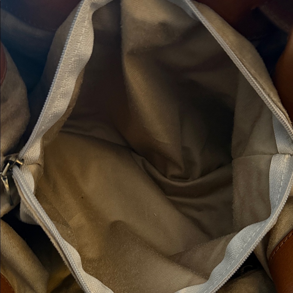 Chic Tan Genuine Italian Leather Shoulder Bag measures 13x18-20x6 inches - Picture 11 of 12